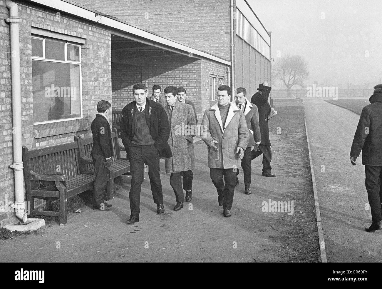 West Bromwich Albion Players stage a second walk out from training in 24 hours, Friday 20th December 1963. Twenty one players, two more than on Thursday,  refused to train because manager Jimmy Hagan still won't let them wear tracksuit trousers in the bit Stock Photo