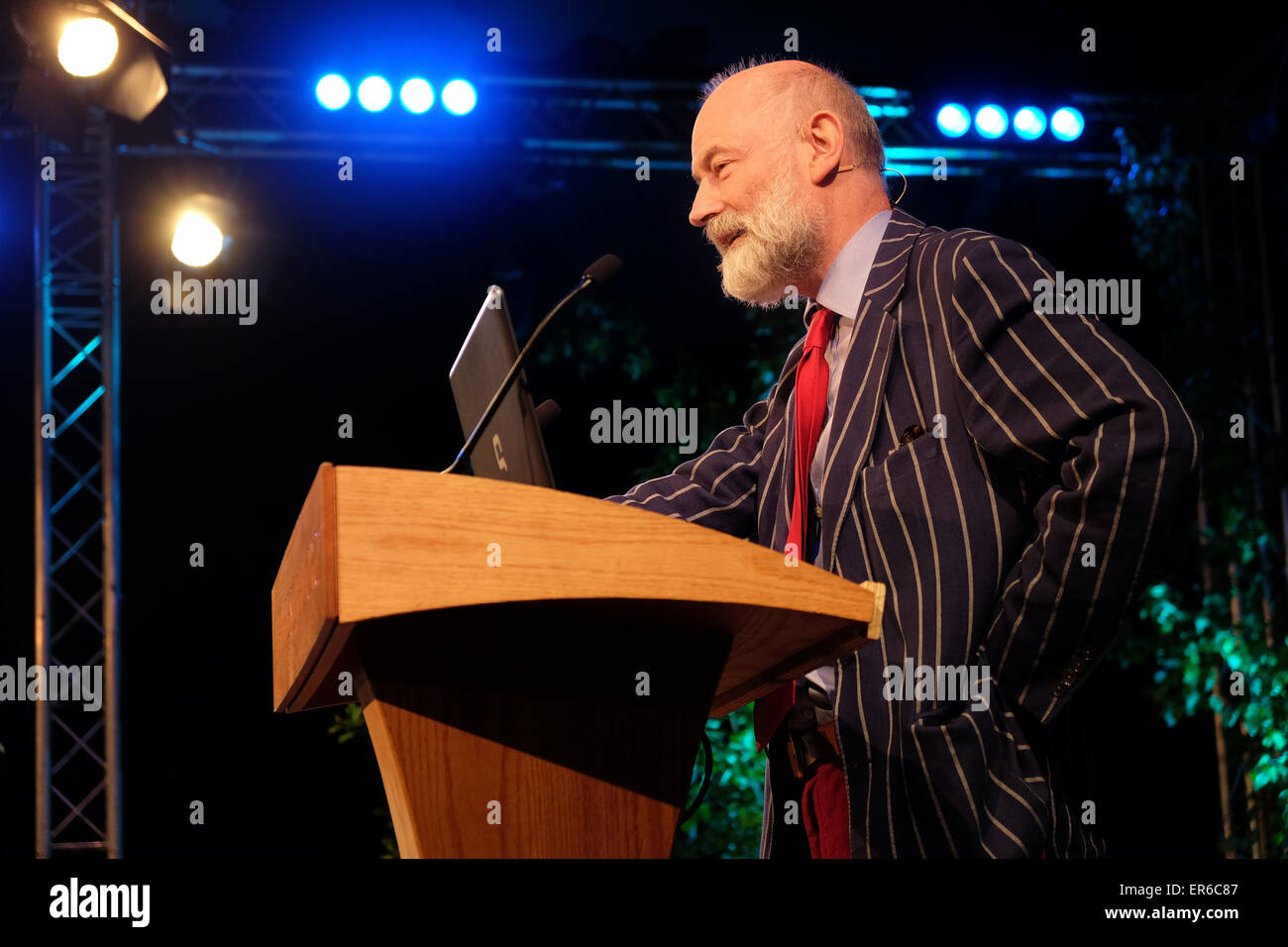 Hay Festival, Powys, Wales - May 2015  -  Author Raymond Tallis talks on stage about his latest book The Black Mirror - Fragments of an Obituary for Life. Stock Photo