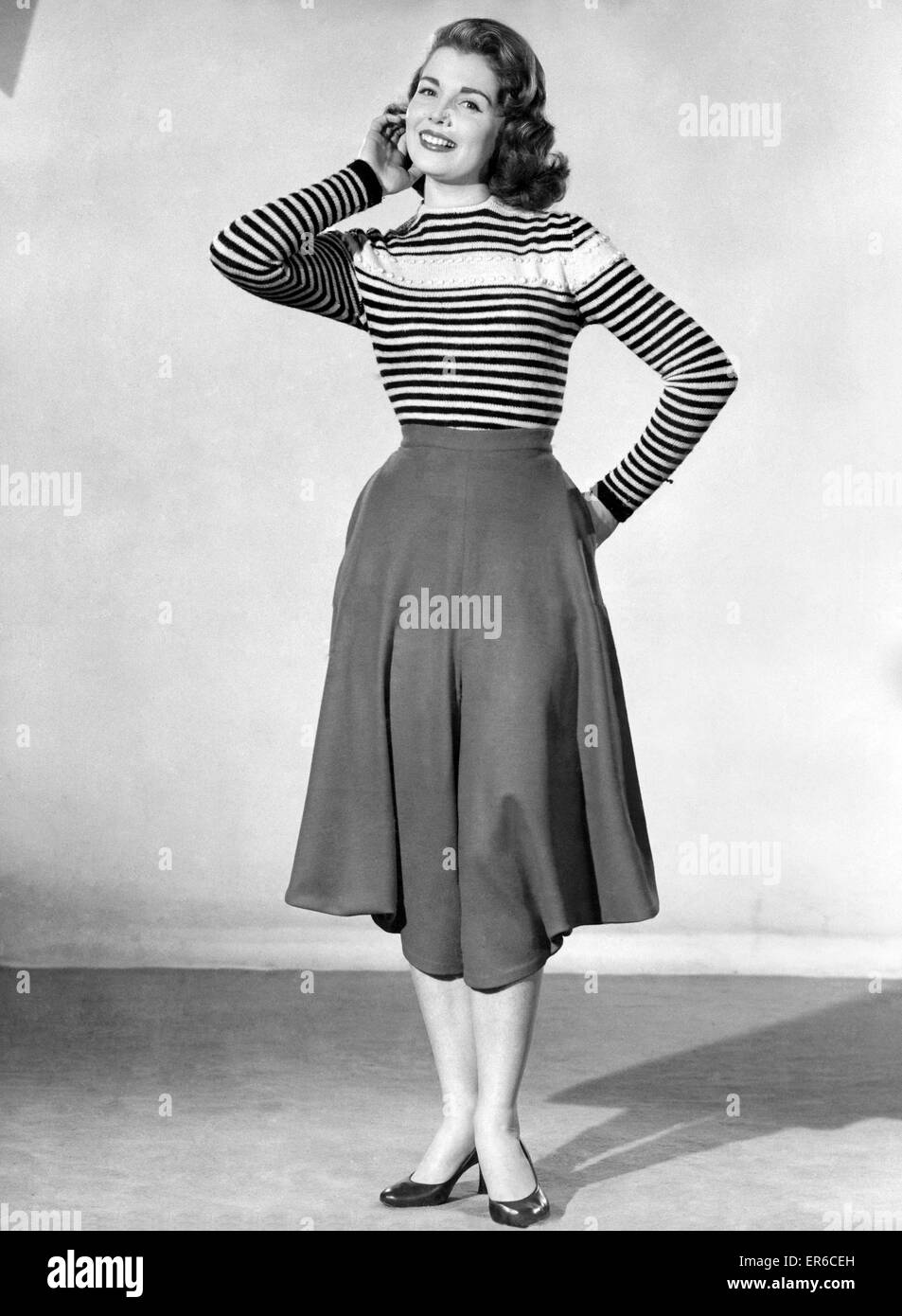 1956 fashion hi-res stock photography and images - Alamy