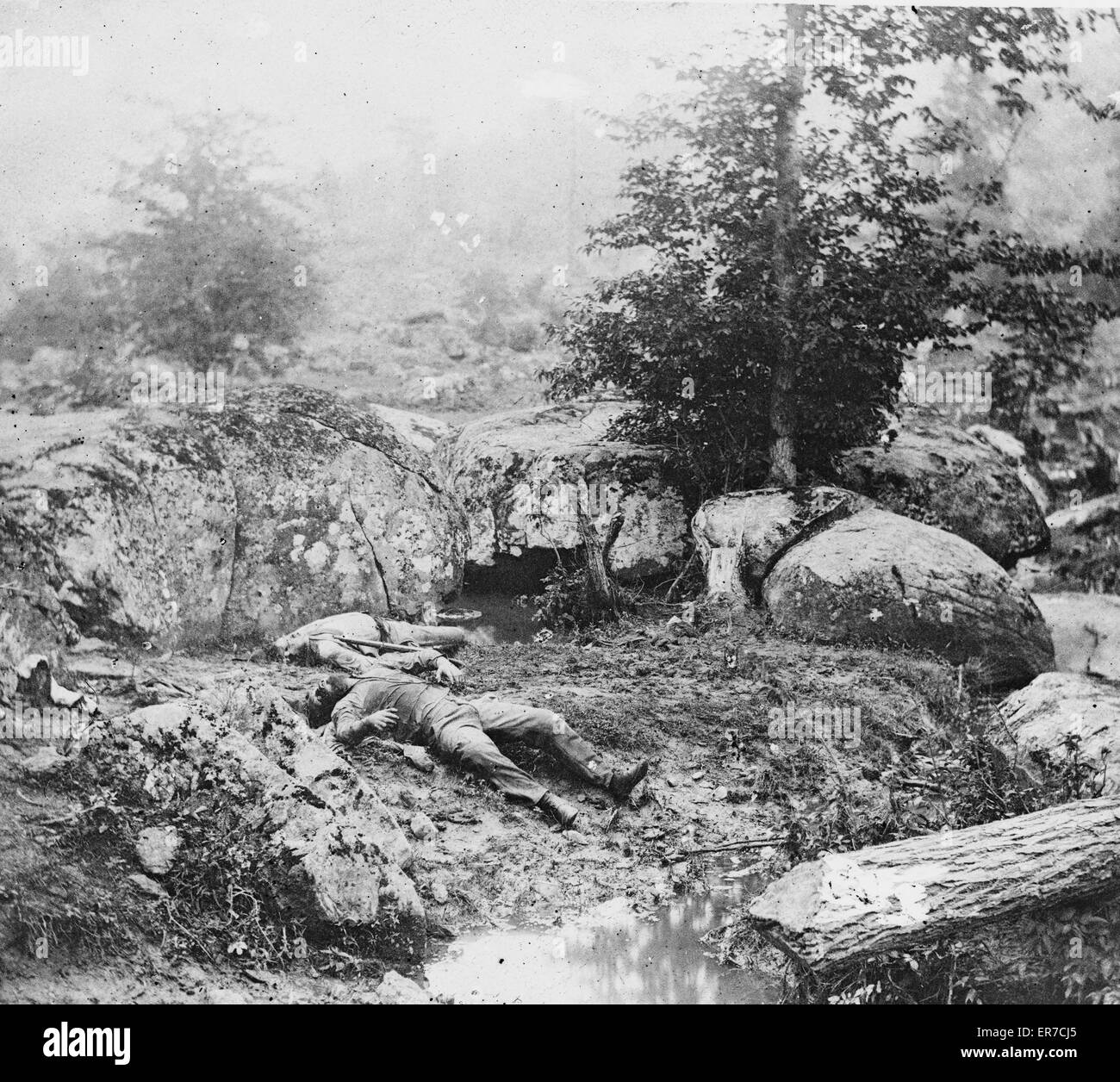 Gettysburg, Civil War Art/ Battle of The Devil's Den, Slaughter Pen,  and Little Round Top - Gettysburg, 5PM, July 2nd, 1863