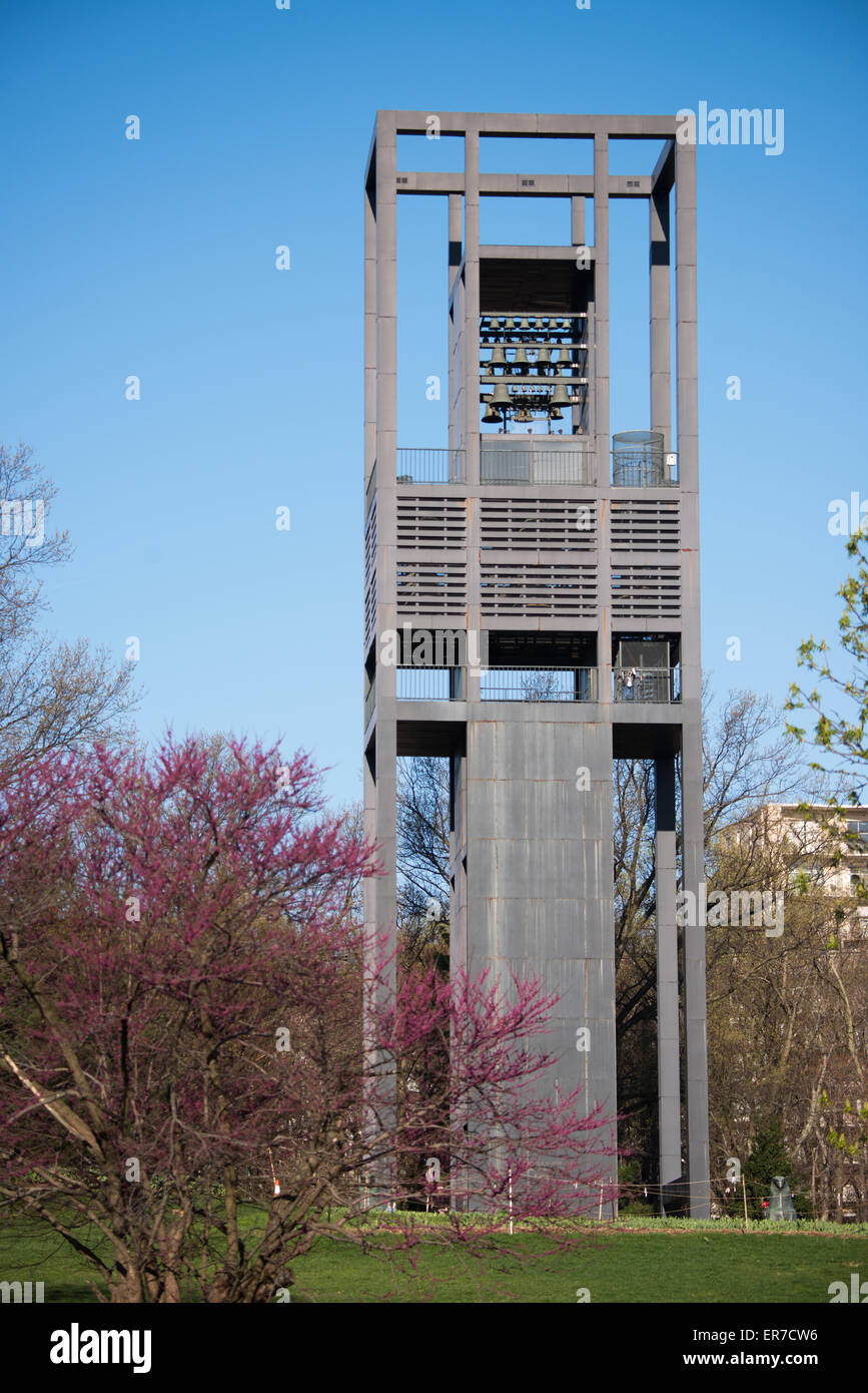 ARLINGTON, Virginia, United States — The Netherlands Carillon standing in Arlington, VA, next to the Iwo Jima Memorial. This 127-foot tall open steel structure, gifted by the Netherlands to the United States after World War II, symbolizes Dutch gratitude for American aid and symbolizes ongoing friendship between the two nations. Stock Photo