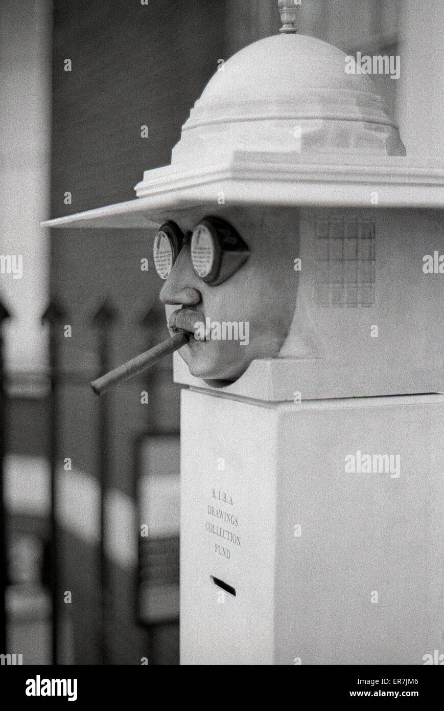 Lutyens architect bust outside architect Cedric Price exhibition 'The Evolving Image' at the RIBA Heinz Gallery Portman Square London England UK  1975   KATHY DEWITT Stock Photo
