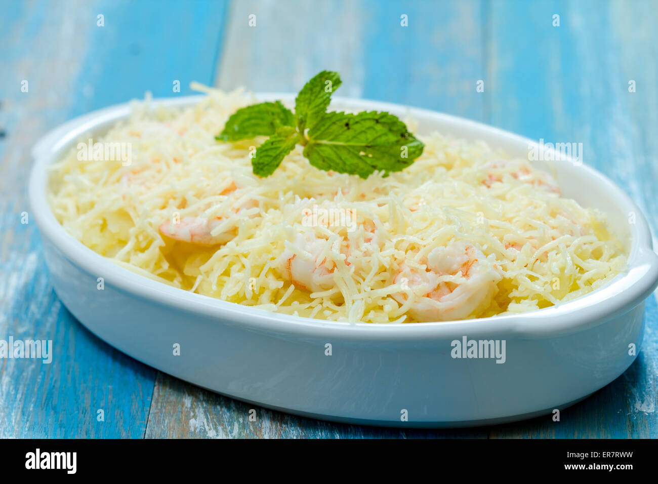 Pasta baked with shrimp and cheese Stock Photo - Alamy