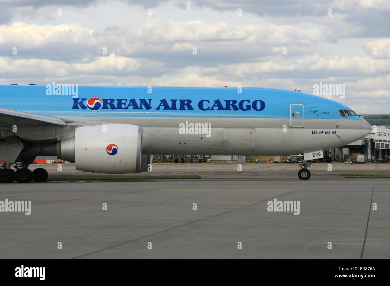 KOREAN AIR CARGO 777 Stock Photo