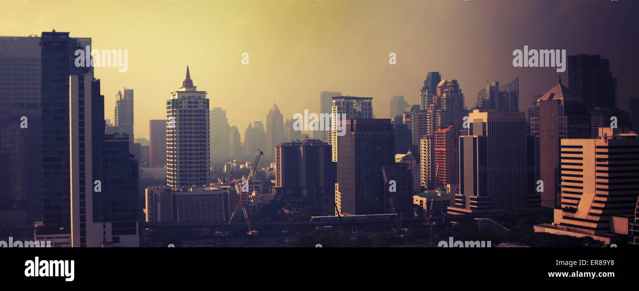 Bangkok office buildings hi-res stock photography and images - Alamy