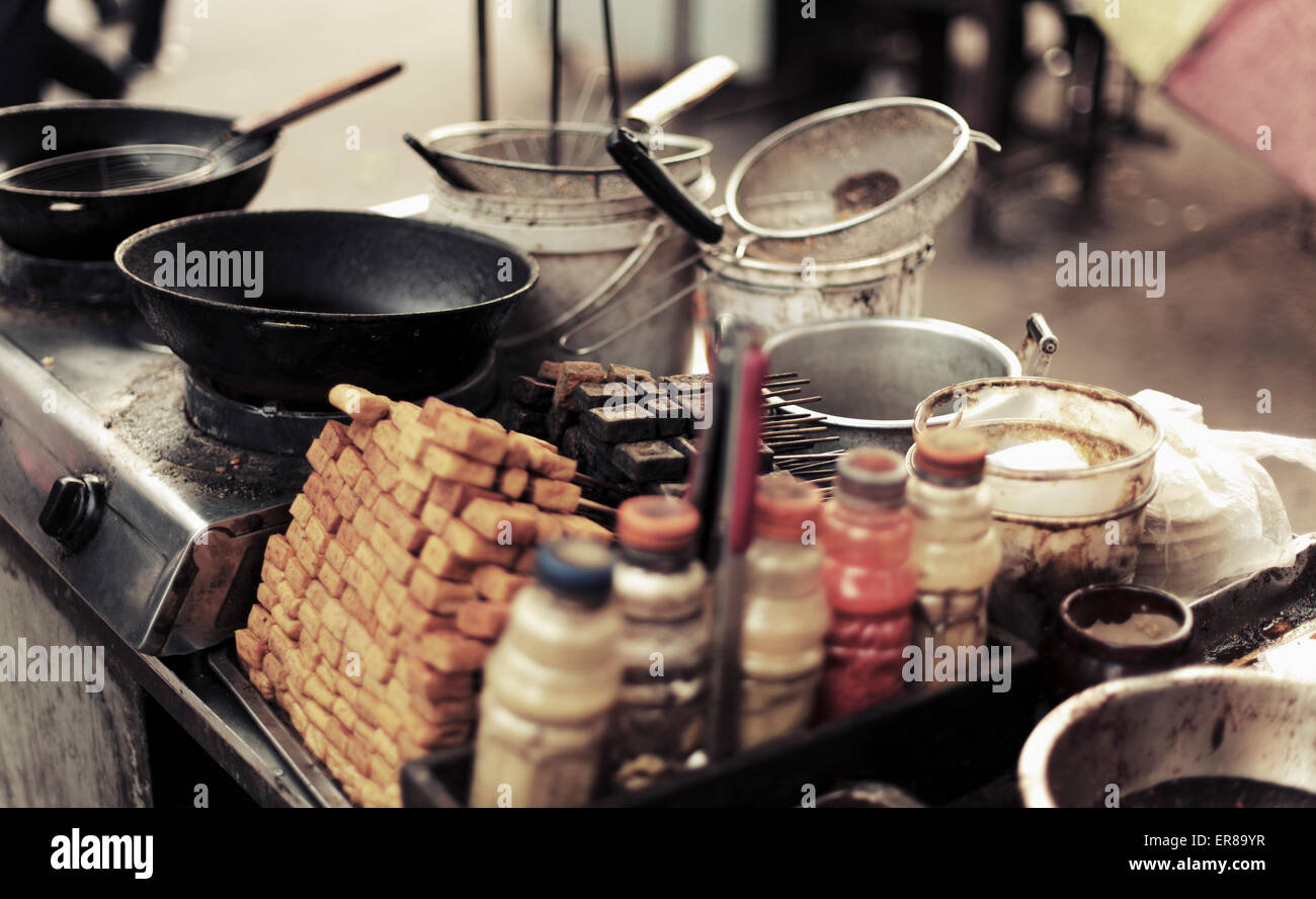 Food stall at street market, China Stock Photo - Alamy