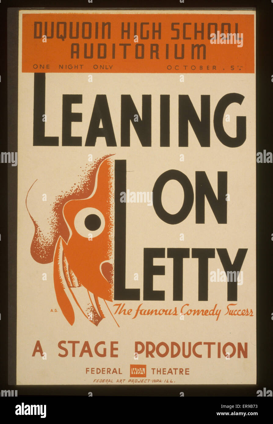 High school auditorium stage hi-res stock photography and images - Alamy