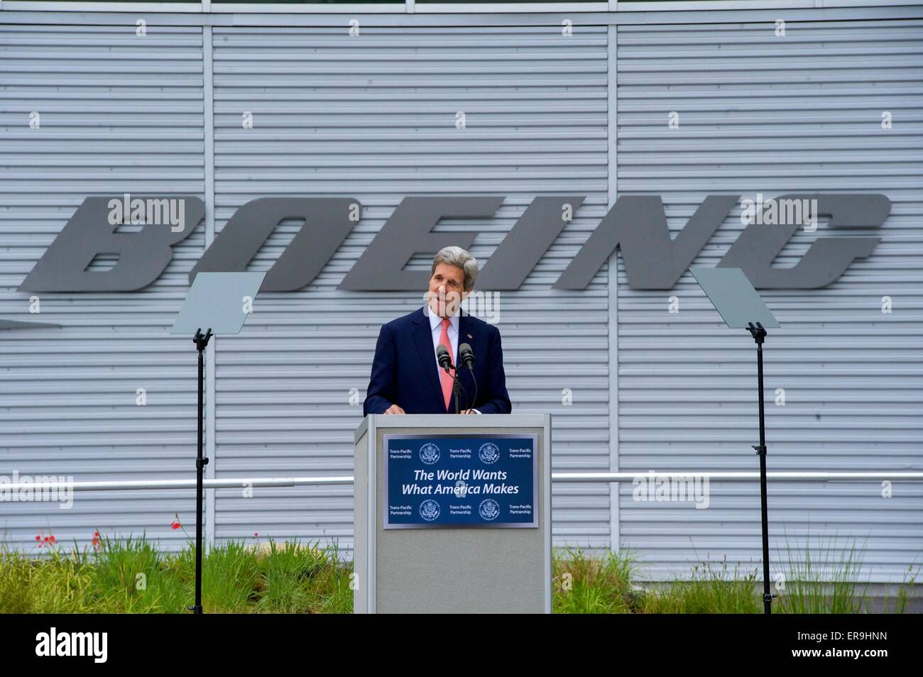 US Secretary of State John Kerry gives an address on U.S. and Pacific regional trade policy at the Boeing Company 737 Airplane Factory May 19, 2015 in Renton, Washington. Stock Photo