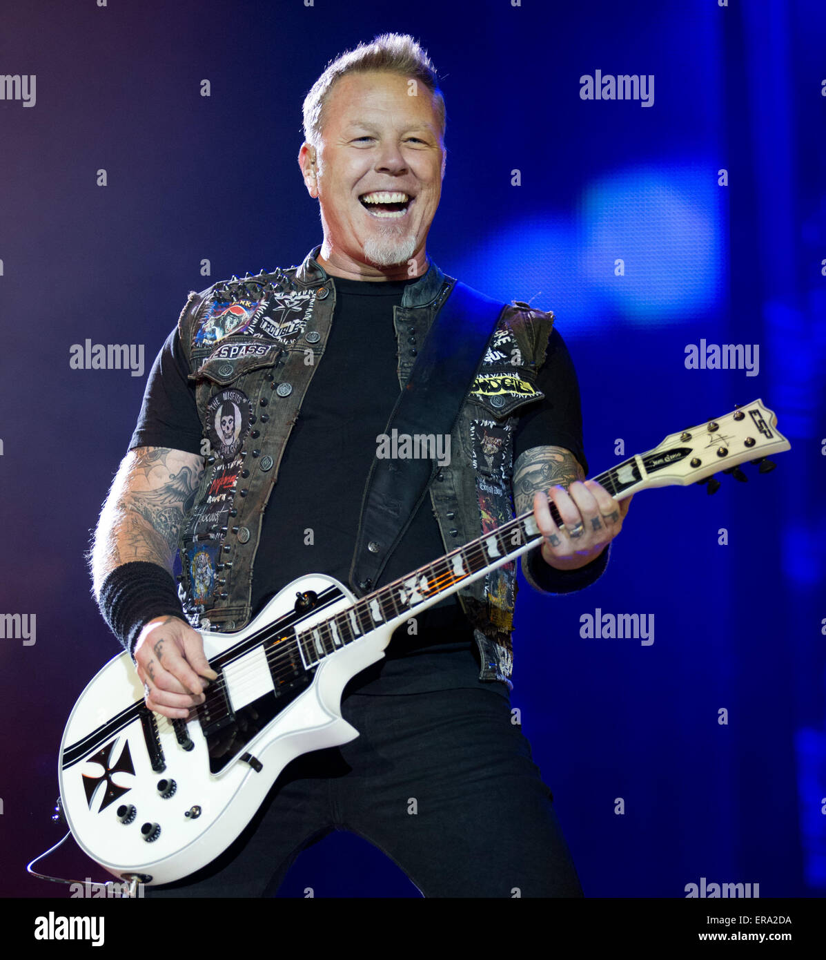 Gelsenkirchen, Germany. 29th May, 2015. James Hetfield, singer and guitarist of US metal band Metallica, performs on stage during the 'Rock im Revier' music festival at the Veltins-Arena in Gelsenkirchen, Germany, 29 May 2015. Photo: Friso Gentsch/dpa/Alamy Live News Stock Photo