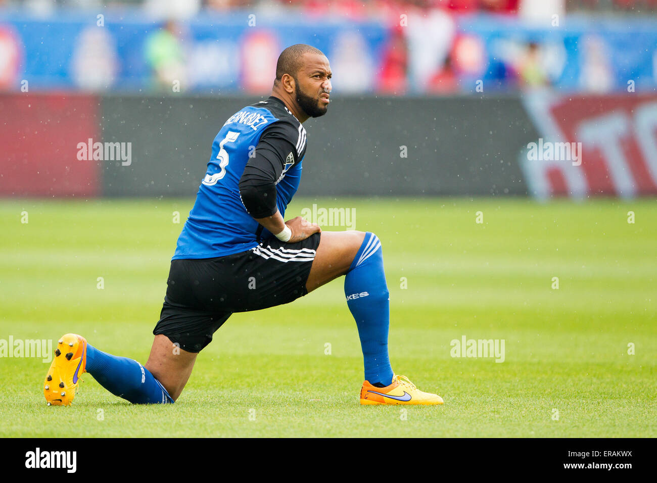 Toronto, Ontario, Canada. 30th May, 2015. Victor Bernardez (5) of the Earthquakes before kick off at a MLS game between the Toronto FC and San Jose Earthquakes at BMO field in Toronto, Ontario, Canada. Credit:  csm/Alamy Live News Stock Photo