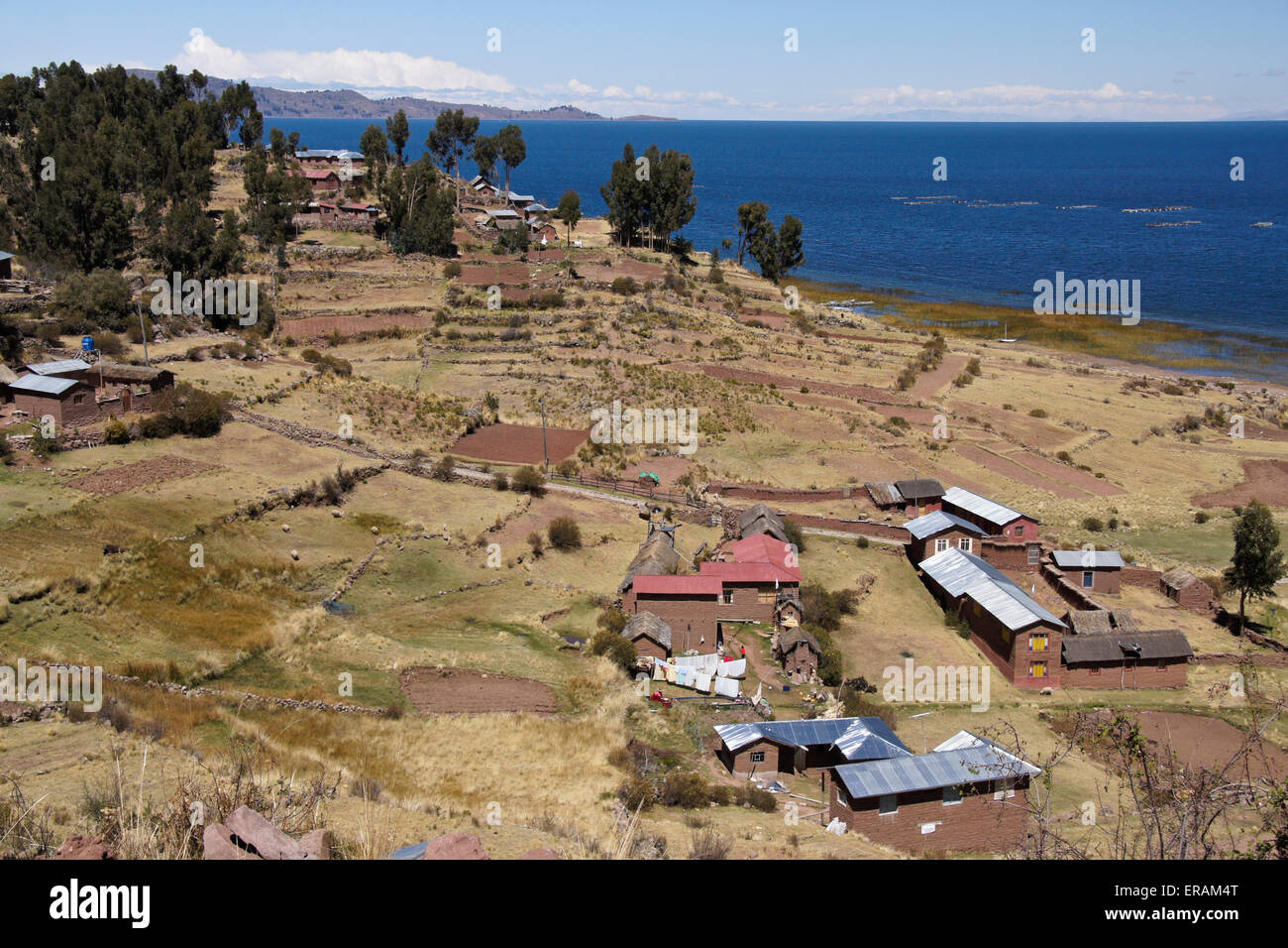 Lake titicaca peru hi-res stock photography and images - Alamy