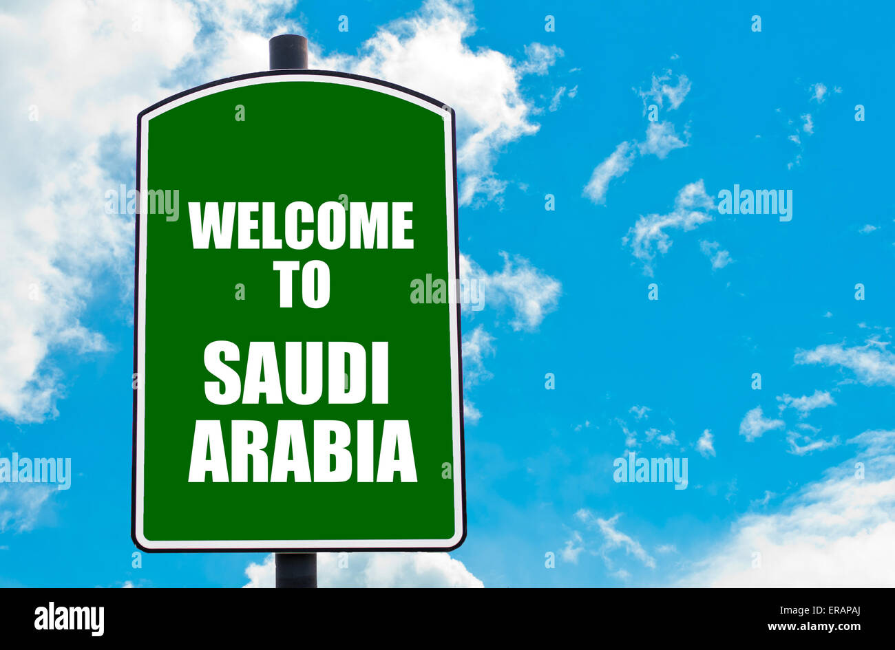 Green road sign with greeting message WELCOME TO SAUDI ARABIA isolated over  clear blue sky background with available copy space. Travel destination  concept image Stock Photo - Alamy