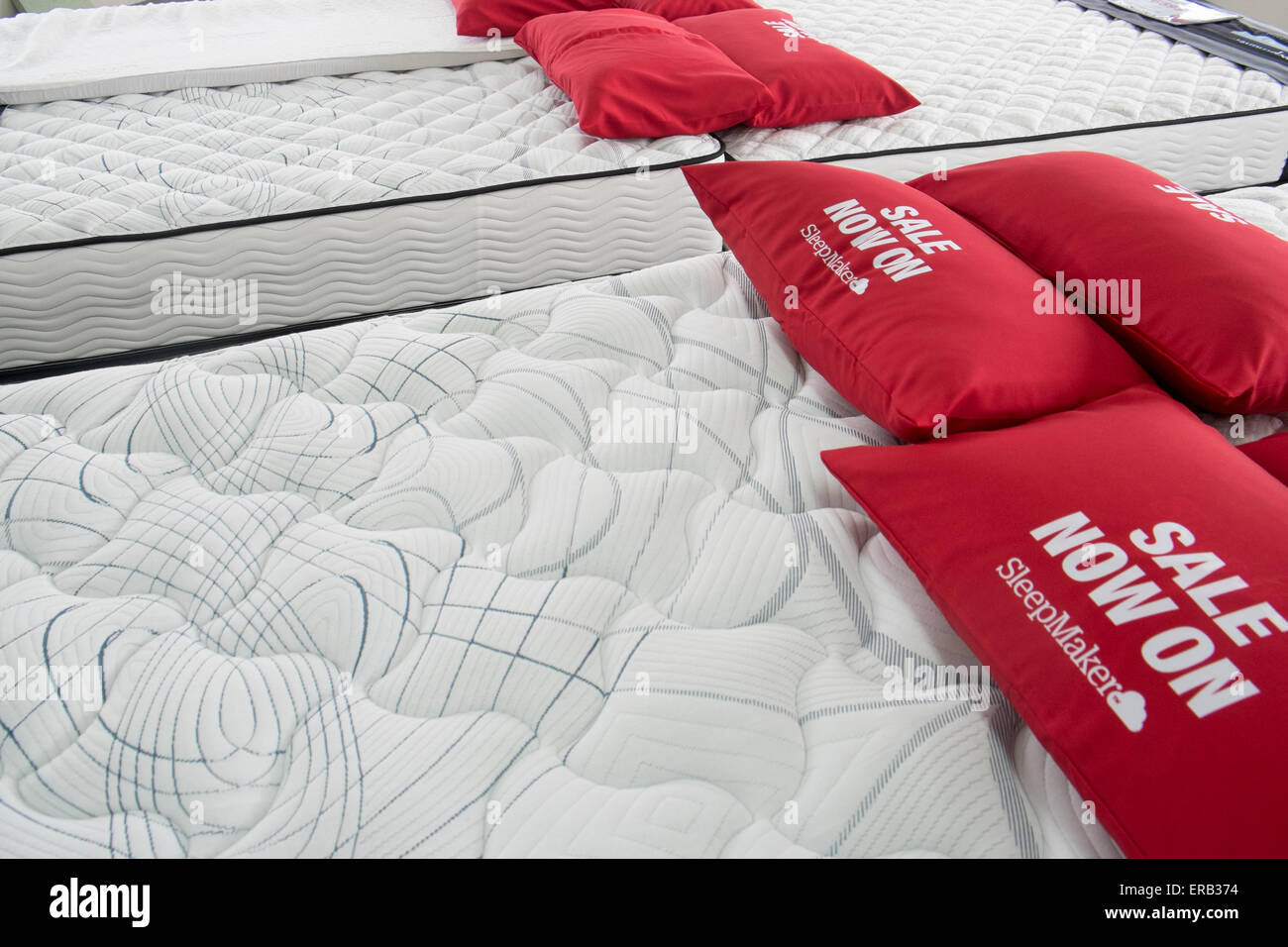 Bedding store hires stock photography and images Alamy