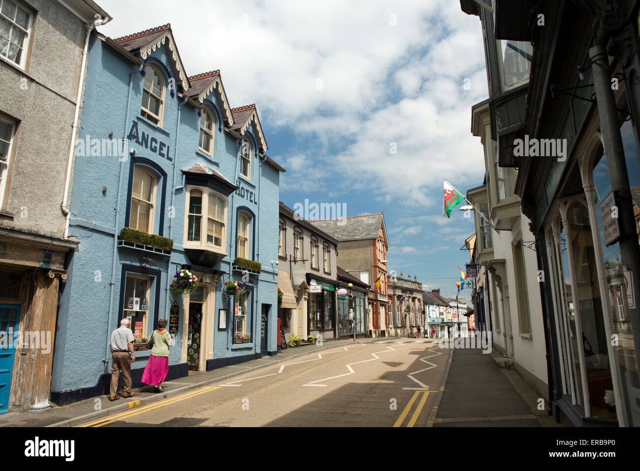 Llandeilo town centre hires stock photography and images Alamy