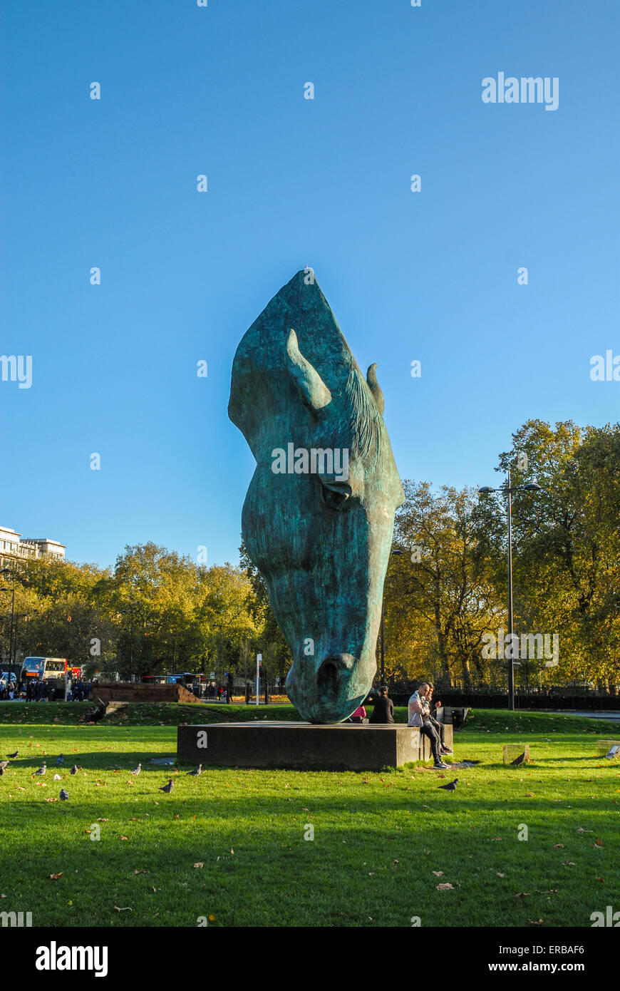 Statue Of A Horse Head By Nic Fiddian Green In Hyde Park - 