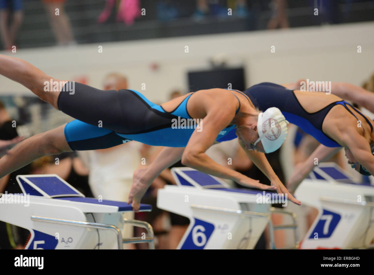 Breaststroke swimming hi-res stock photography and images - Alamy