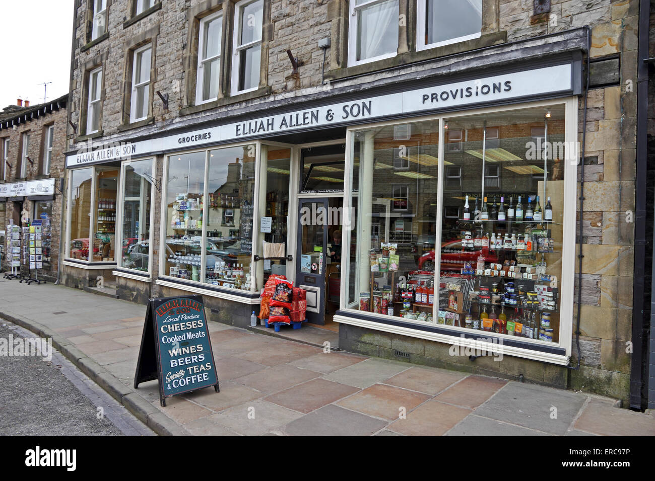 Ellijah Allen & Son, traditional food and drink shop, Hawes Stock Photo