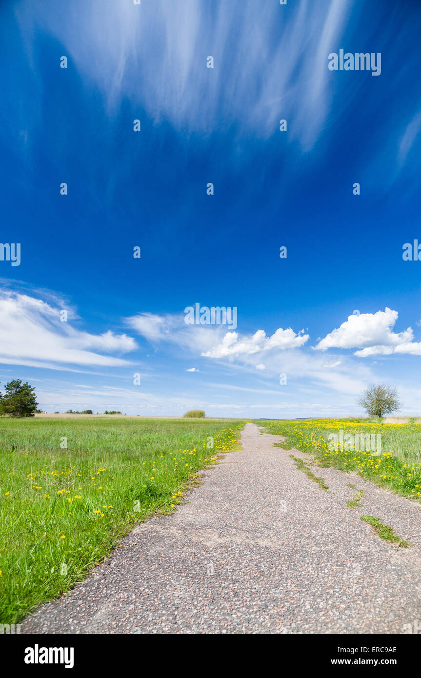 Spring landscapes blue sky hi-res stock photography and images - Alamy