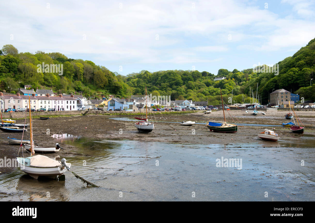 Lower Fishguard, Pembrokeshire Wales Stock Photo - Alamy