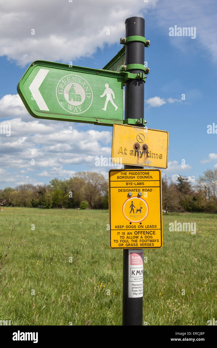Footpath signpost for the Greensand Way, on The Lees, Yalding, Kent ...