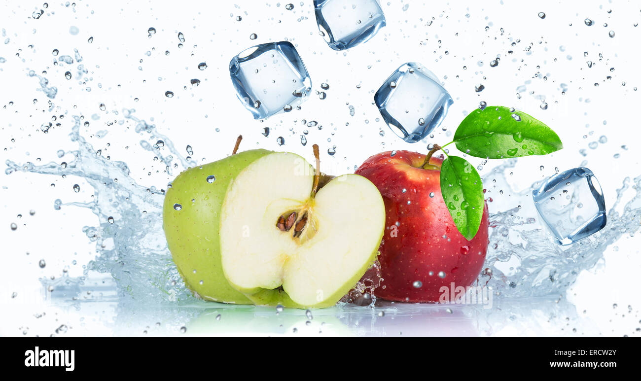 Oranges water splash hires stock photography and images Alamy