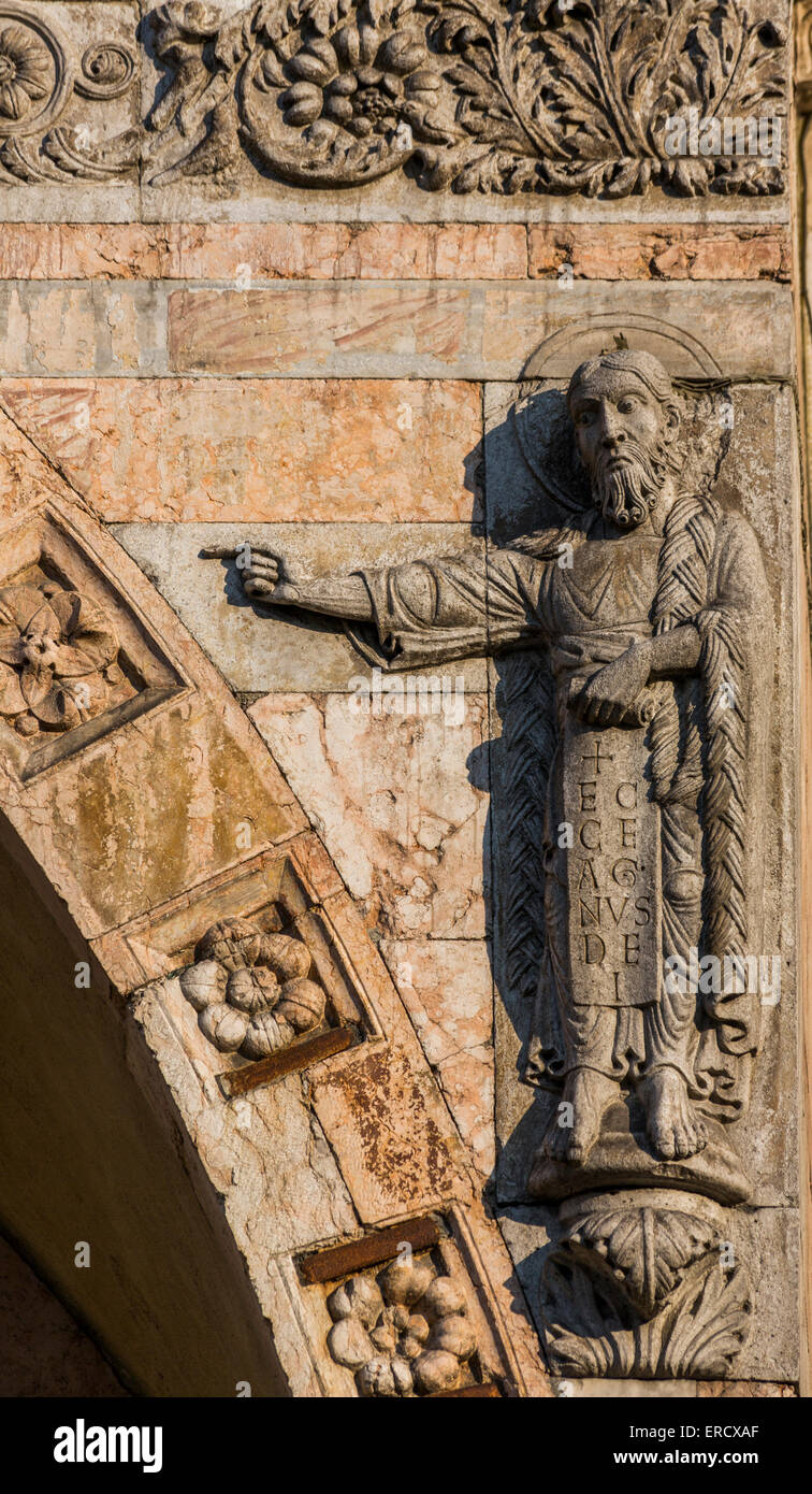 statue of Christ on spandrel, Ferrara cathedral, Basilica Cattedrale di San Giorgio, Ferrara, Italy Stock Photo
