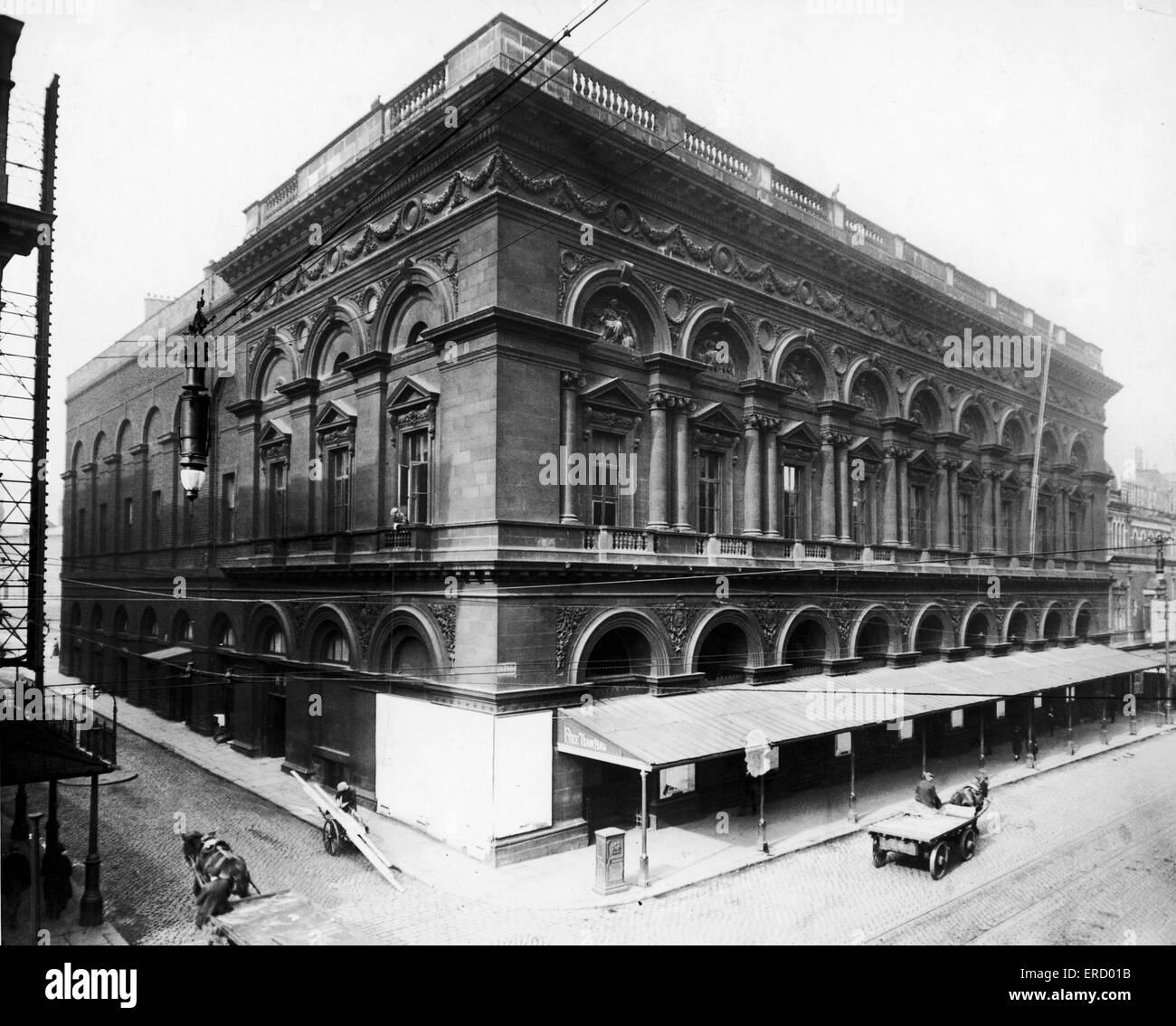 Exterior view of the  Free Trade Hall building in Peter Street, Manchester. Circa 1900. Stock Photo