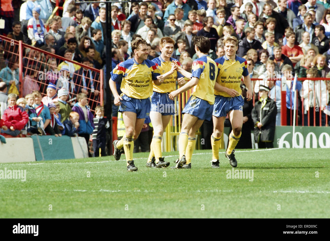 Division Two Play Off Semi Final First Leg match at Ewood Park. Blackburn Rovers 4 Derby County 2. (Blackburn win 5-4 on aggregate). Paul Simpson (left), Paul Kitson (8) and Marco Gabbiadini (right) congratulate Tommy Johnson after his goal  10th May 1992 Stock Photo