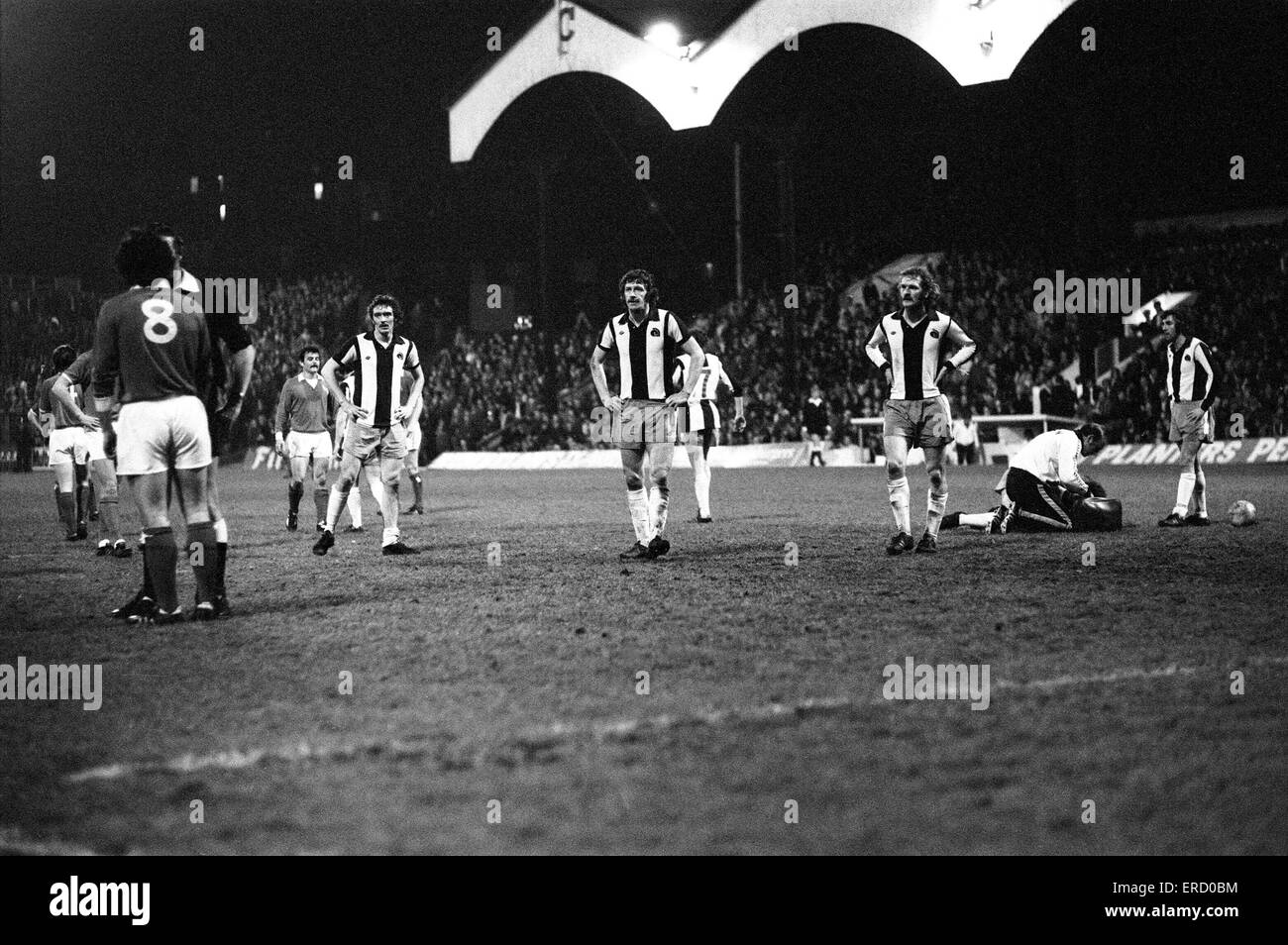 English League Division One match at the Valley. Charlton Athletic 2 West Bromwich Albion 1. Accusing looks from (left to right) Ally Brown, John Wile, Alistair Robertson and Paddy Mulligan in the direction of Charlton striker Derek Hales. The reason for Stock Photo