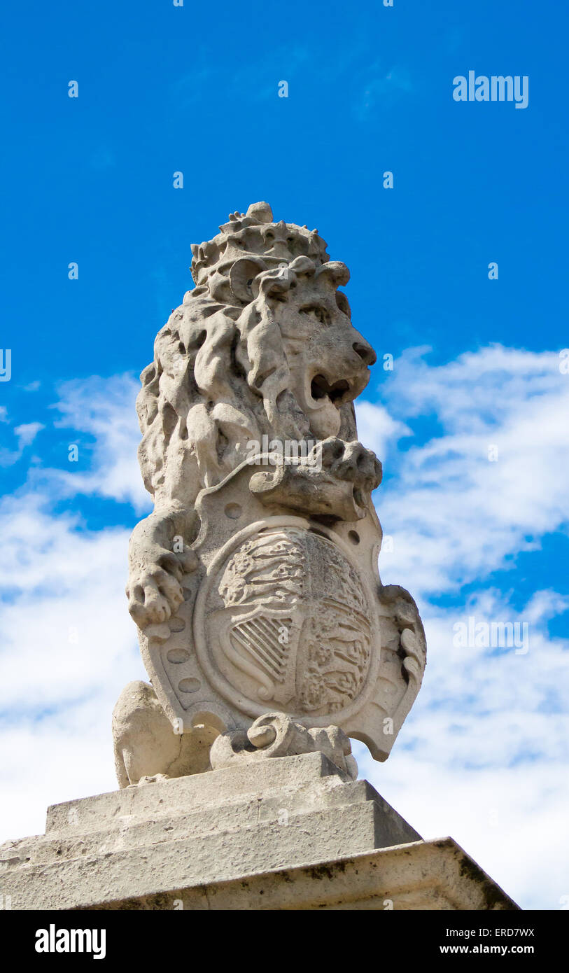 Lion Statue at Buckingham Palace gates. London, United Kingdom Stock
