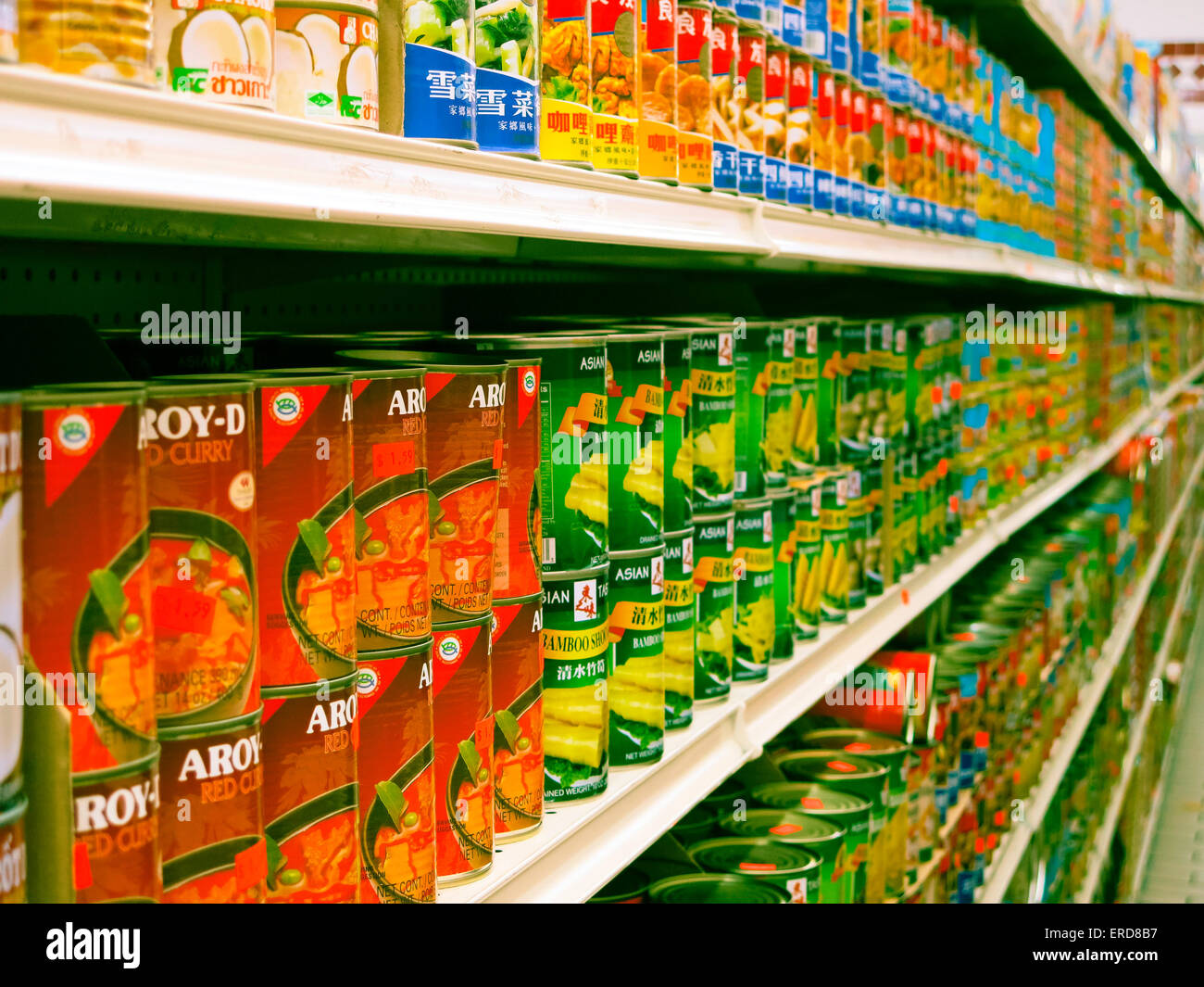Grocery store shelves hires stock photography and images Alamy