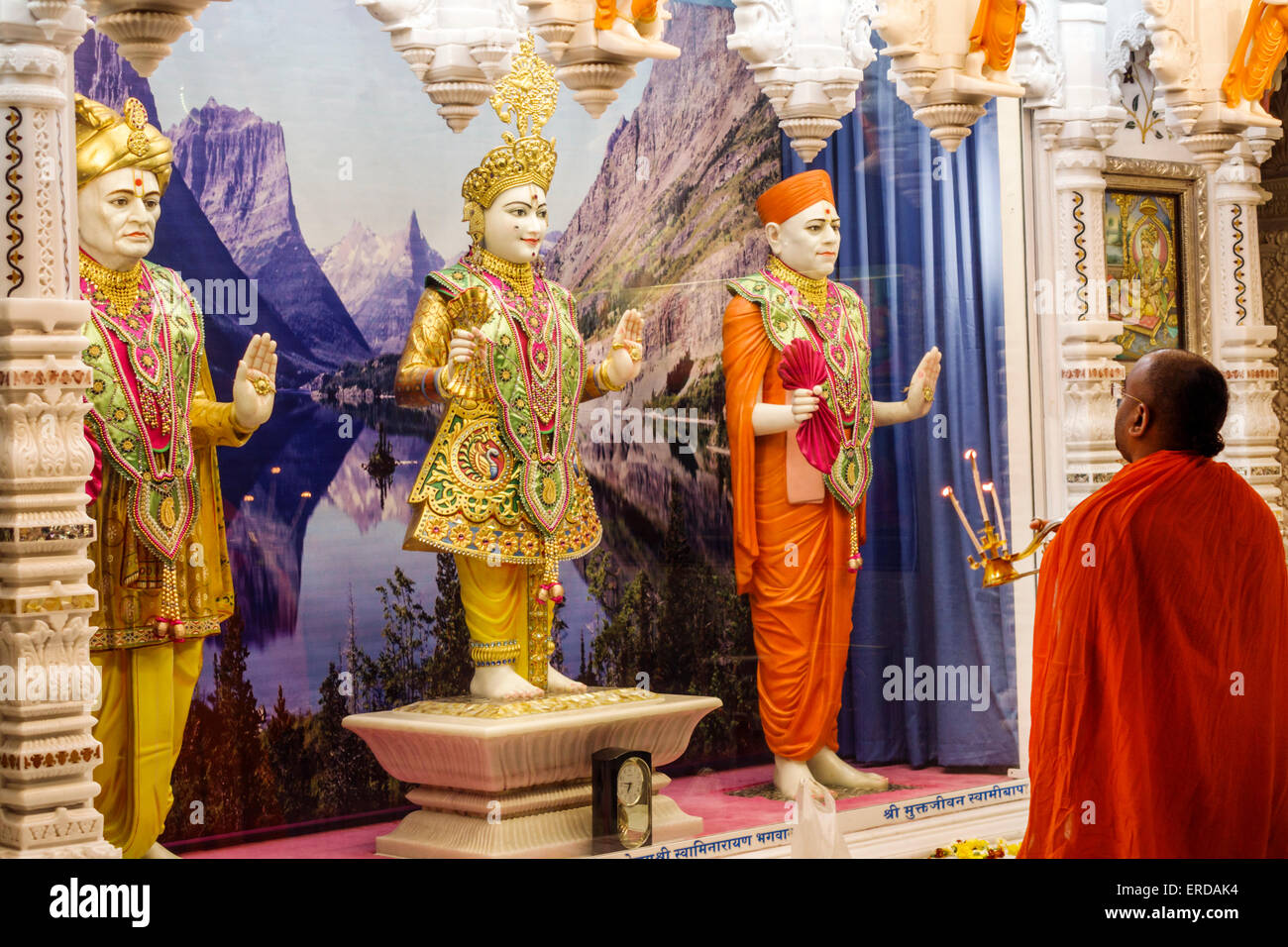 Mumbai India,Mahalakshmi Nagar,Bhulabhai Desai Marg,Road,Shree Swaminarayan Temple,interior inside,Hindu,bindi,altar,statue,art,artwork,man men male,b Stock Photo