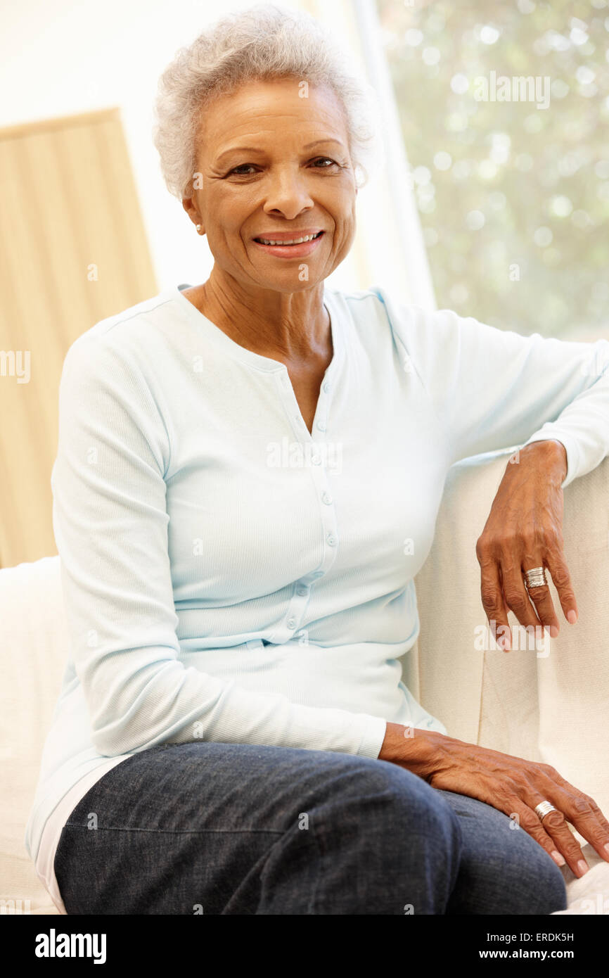 African american mature senior hi-res stock photography and images - Alamy