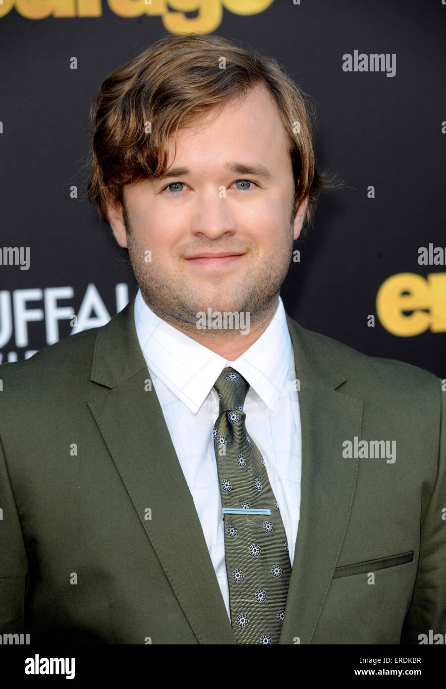 Haley joel osment hi-res stock photography and images - Page 8 - Alamy