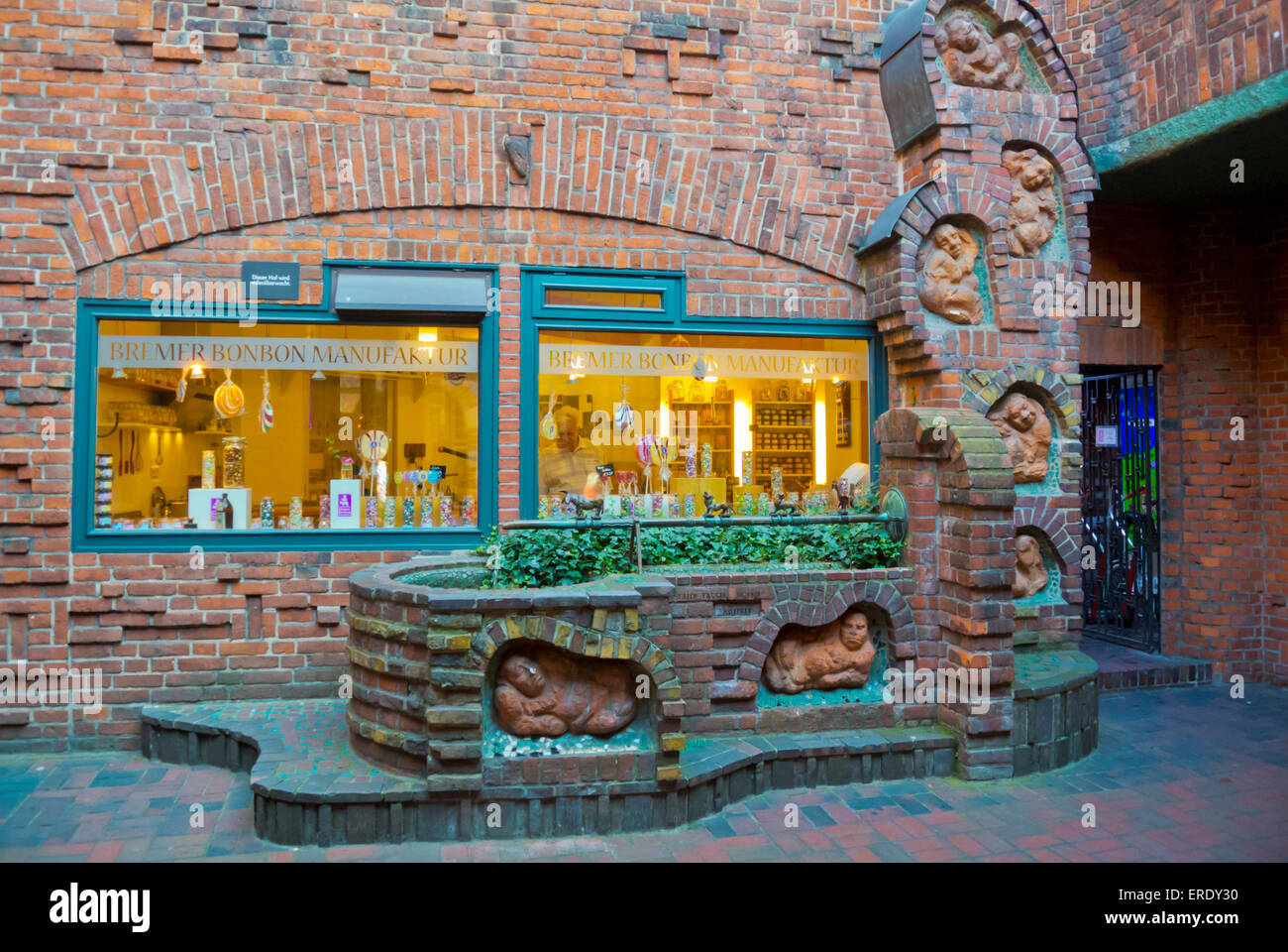 Candy store, sweet shop, exterior, courtyard, Böttcherstrasse street, Altstadt, old town, Bremen, Germany Stock Photo