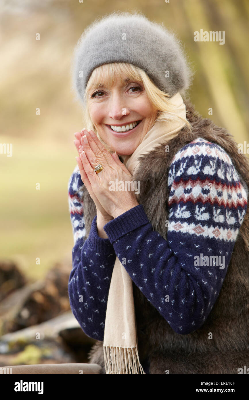 Mature woman outdoors hi-res stock photography and images - Alamy