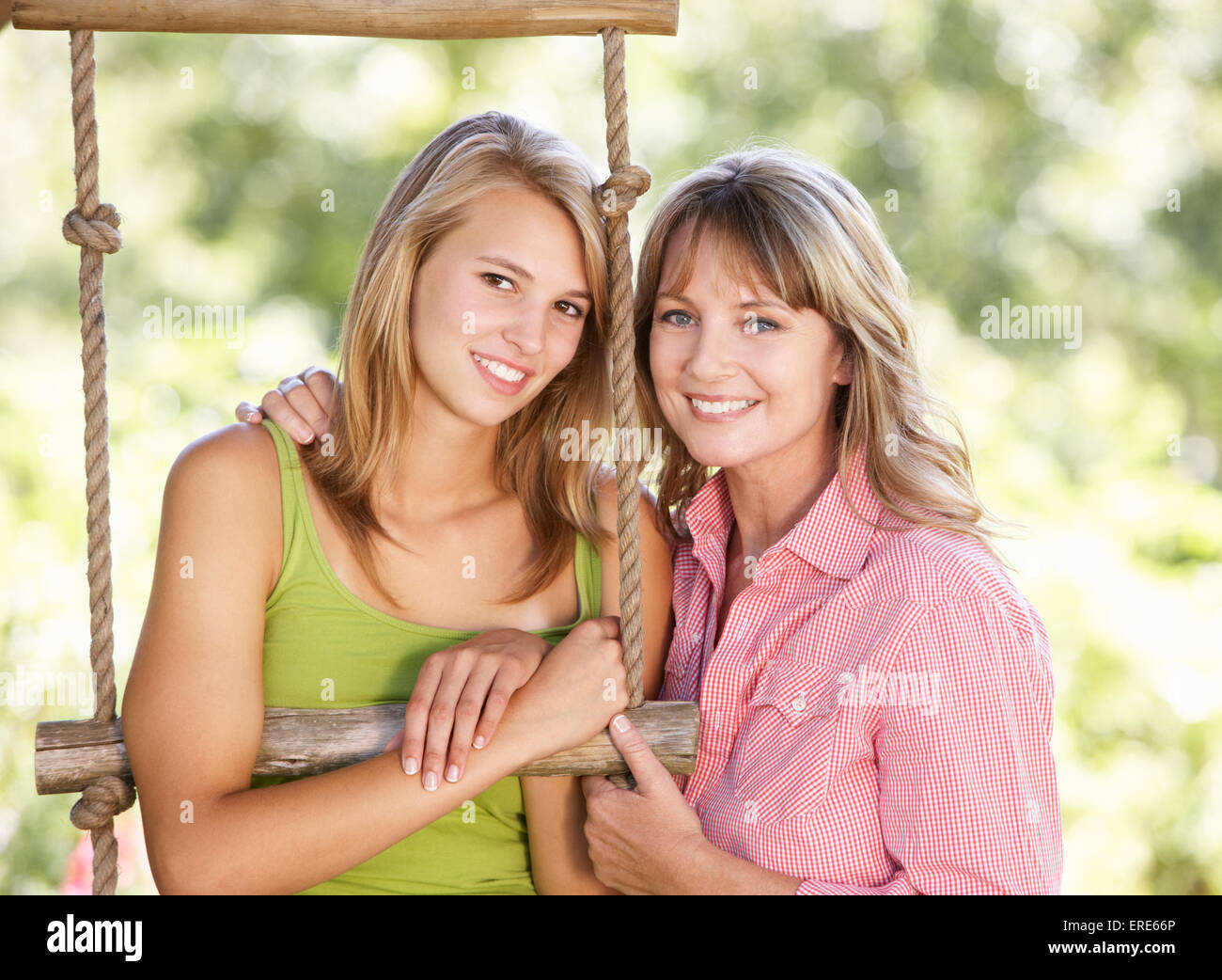 Mom Dang Teen