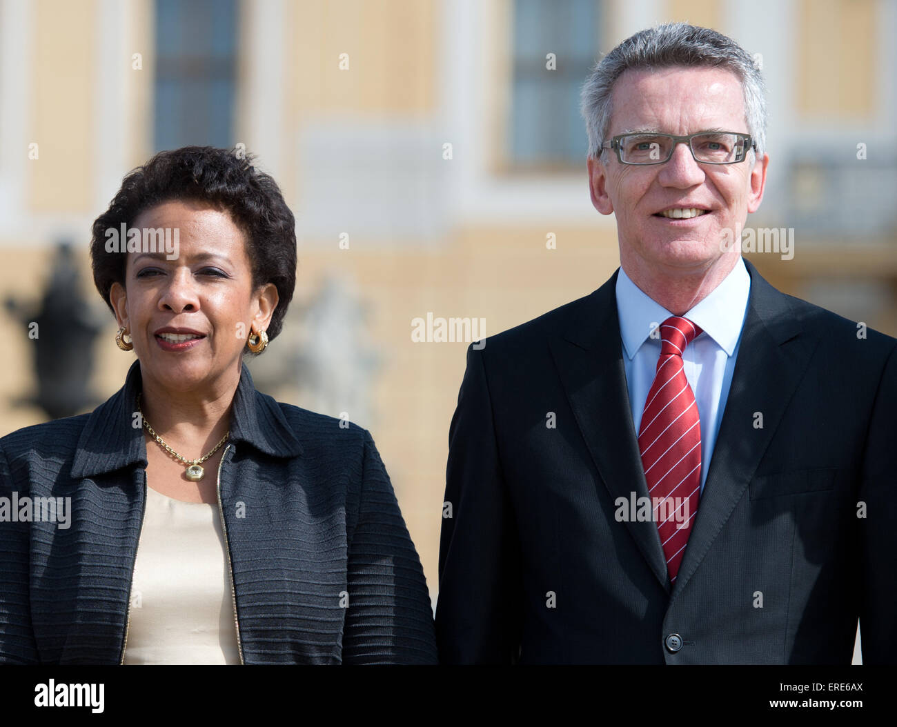 Moritzburg, Germany. 2nd June, 2015. German Interior Minister Thomas de Maiziere and US Attorney General Loretta Lynch meet for a 'family photo' in the context the G6 Meeting of Interior Ministers at Moritzburg Castle in Moritzburg, Germany, 02 June 2015. The German Interior Minister de Maiziere meets with his counterparts from France, Italy, Poland, Spain, and the UK (G6), as well as the EU Commissioner, on 01 and 02 June for political briefing at the Castle near Dresen. Credit:  dpa picture alliance/Alamy Live News Stock Photo
