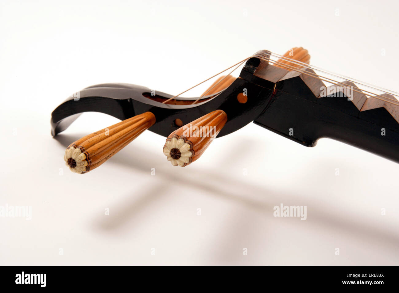 Four strings tuned hires stock photography and images Alamy
