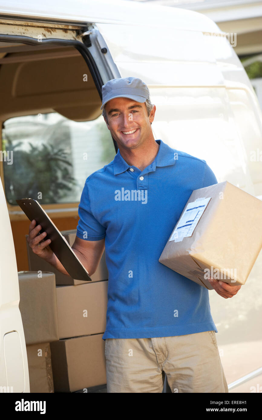 Delivering driver hi res stock photography and images Alamy