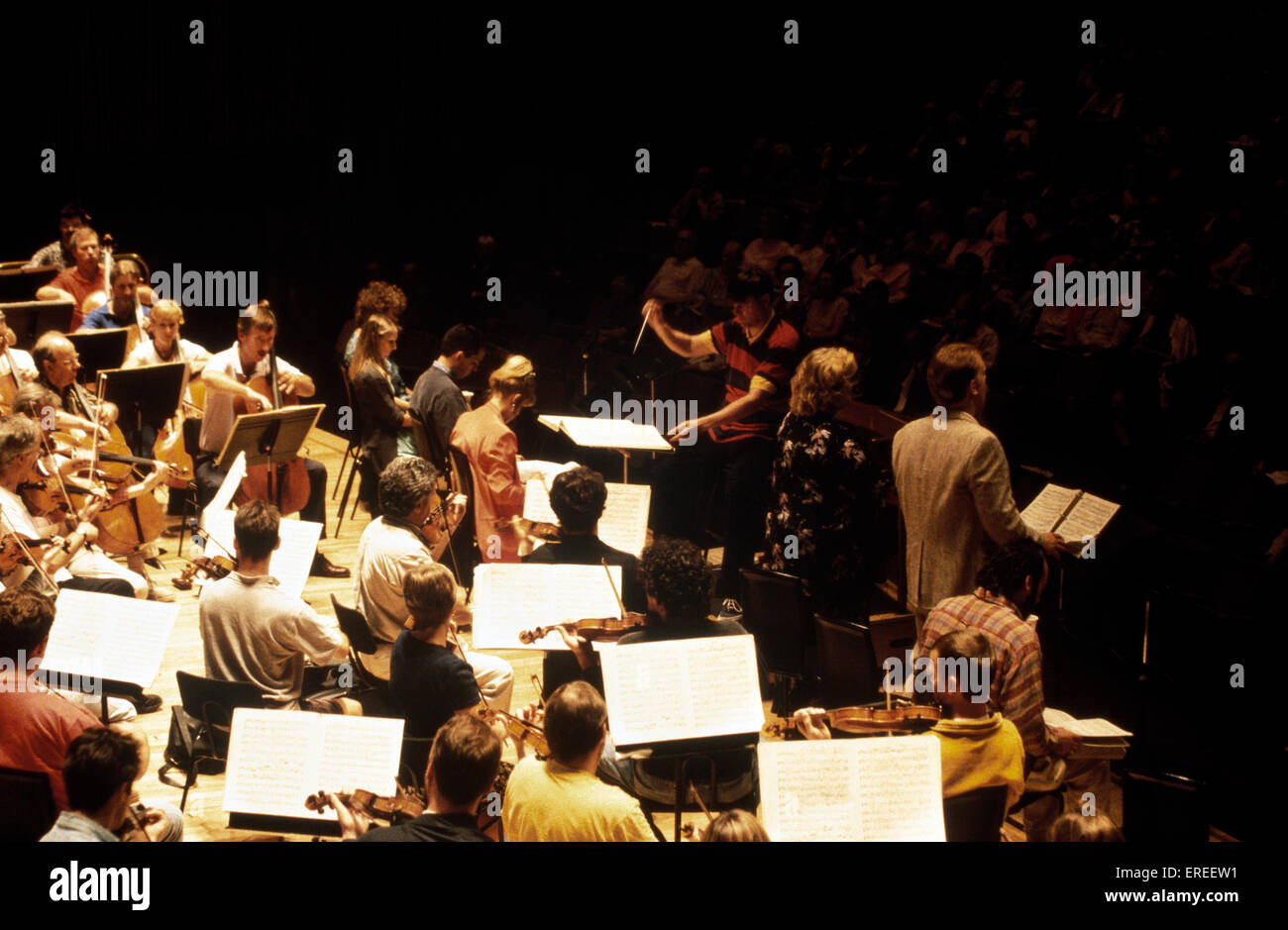 THIELEMANN Christian  conducting, May 1998 Rehearsing with Royal Opera Chorus and Orchestra of Royal Opera House concert Stock Photo