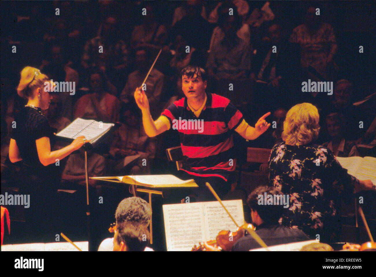 Christian THIELEMANN conducting, May 1998.  German conductor, Rehearsing with Royal Opera Chorus and Orchestra of Royal Opera Stock Photo