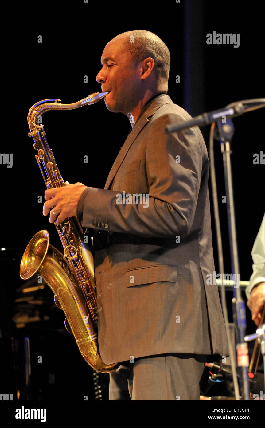Branford Marsalis playing tenor saxophone at the Bath Musicfest, 25 May 2009. American saxophonist and composer, b. 26 August, Stock Photo