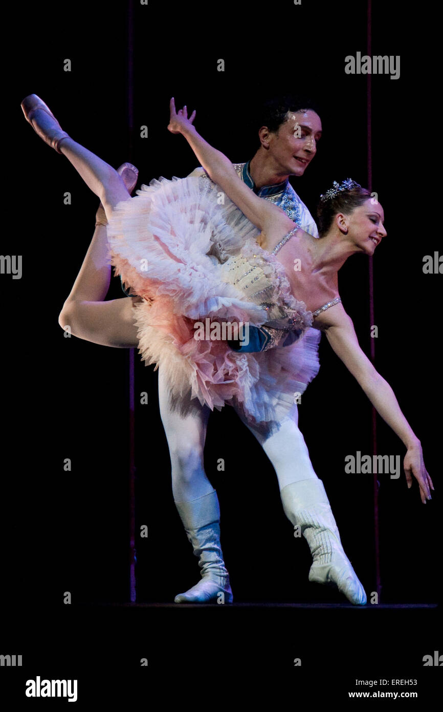 The Nutcracker by Tchaikovsky, produce by Scottish Ballet, Theatre