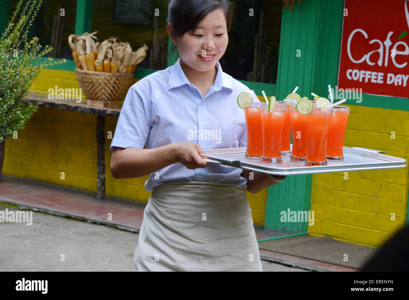 CCD, Cafe Coffee Day, Restaurant, Fast Food, Brand. Branded, Serving