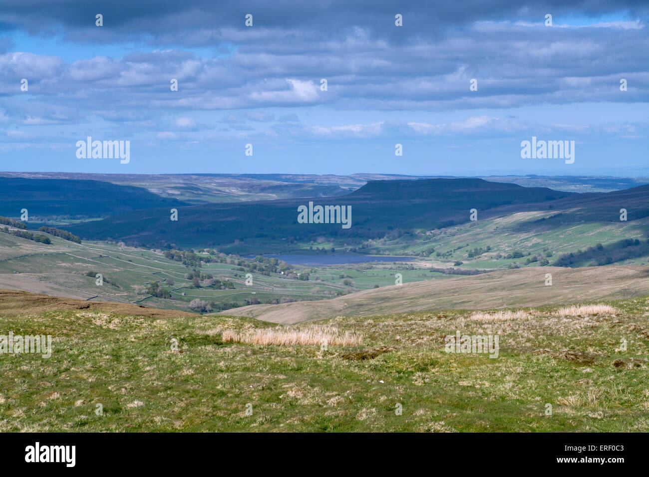 Looking over Semerwater, down Wensleydale from Oughtershaw Road betweenWensleydale and Wharfedale, North Yorkshire, UK Stock Photo