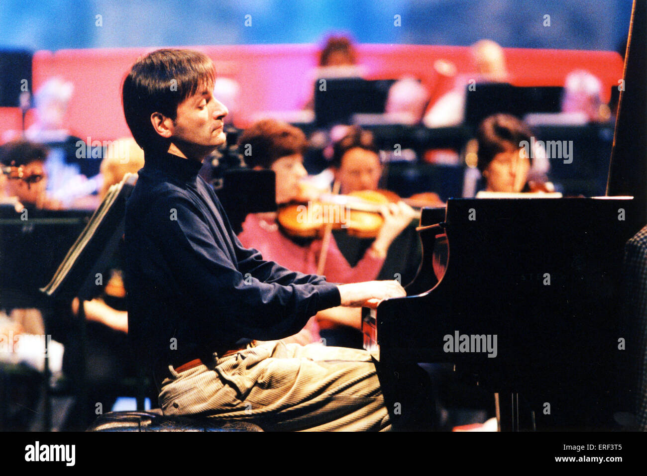 Stephen HOUGH during T.V. recording with BBC National Orchestra of Wales, 1999. English pianist. Stock Photo