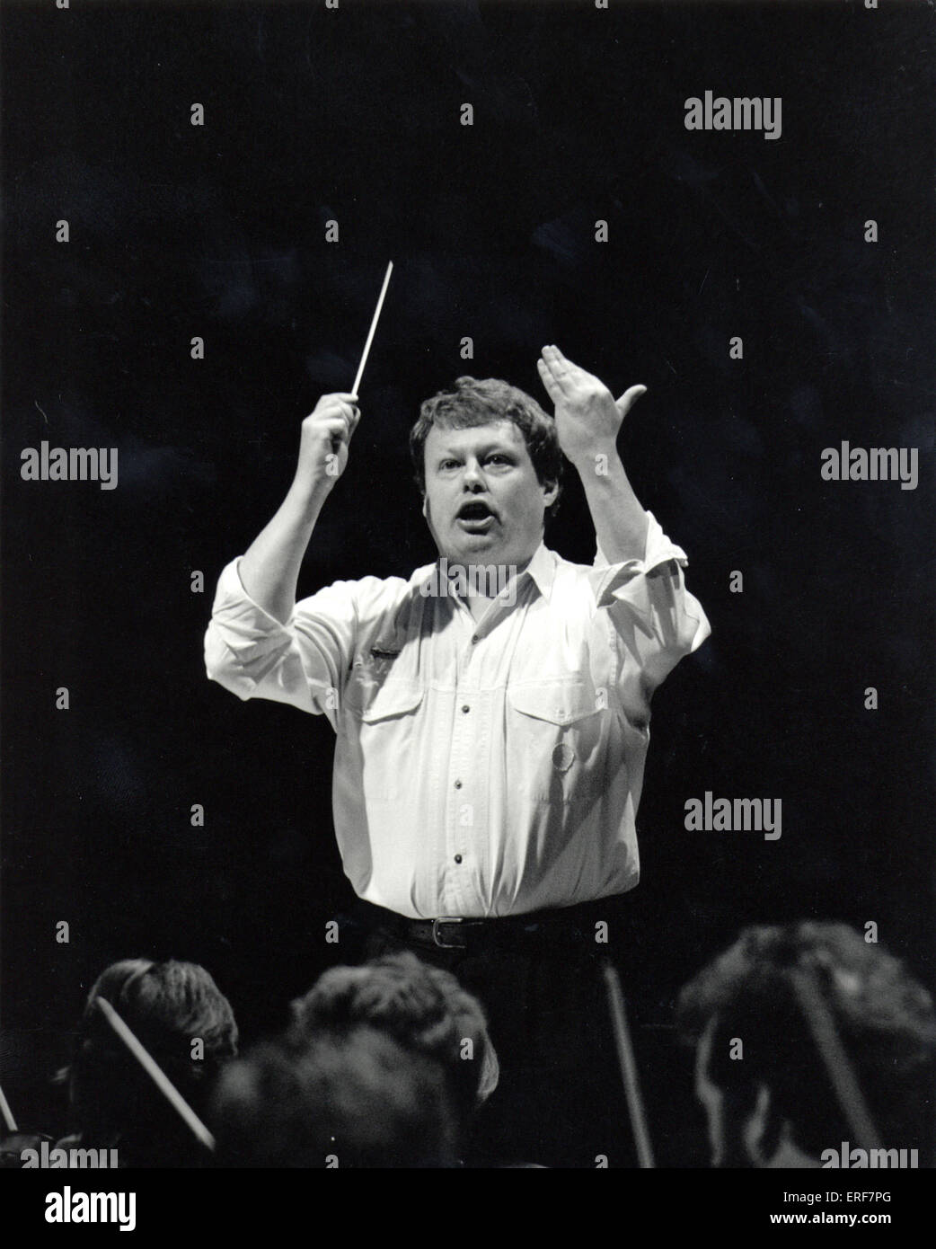 Richard Hickox conducting. English conductor b.1948- Stock Photo