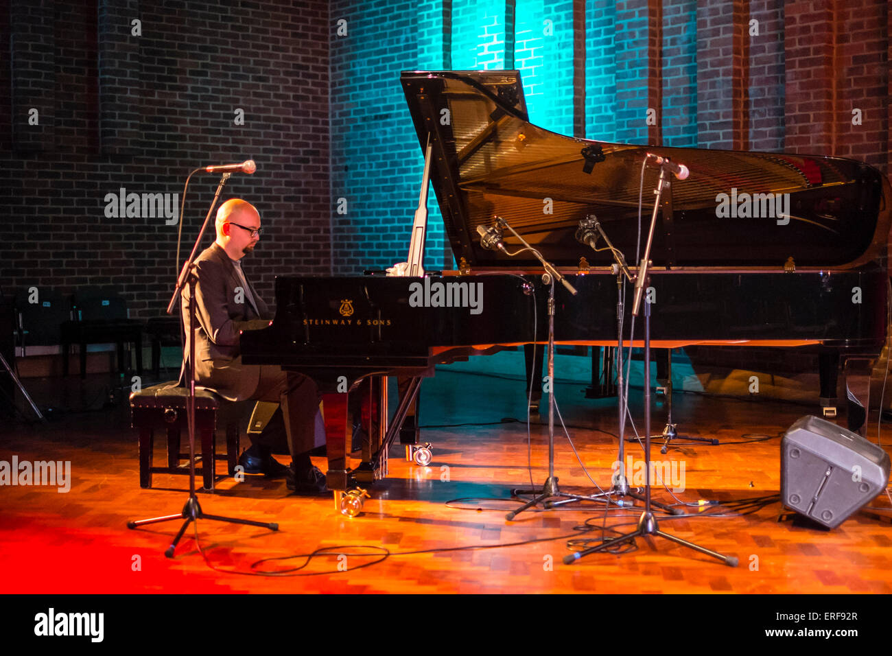 Ethan iverson the bad plus hi-res stock photography and images - Alamy