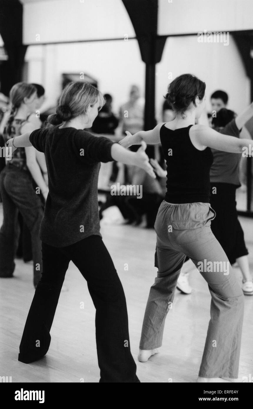 Modern dance lesson working in studio Dancers dance in front of